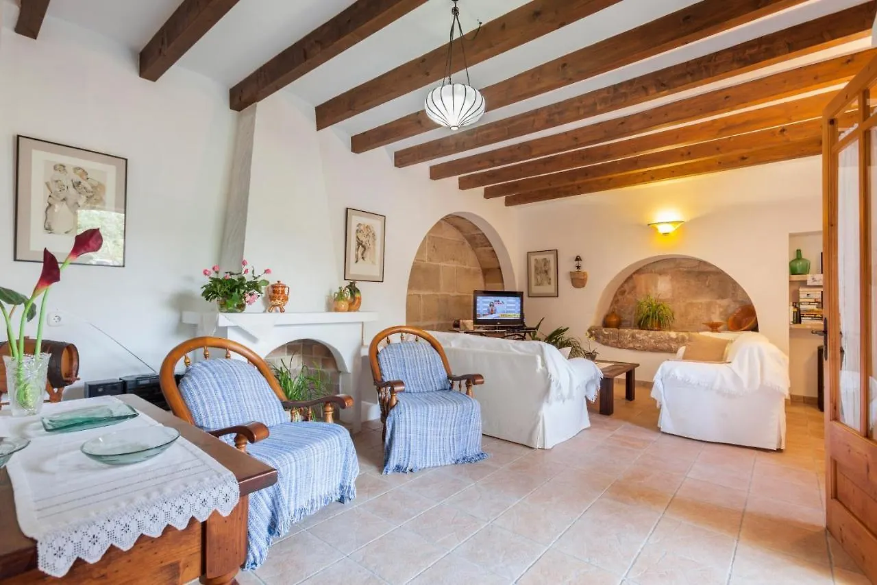 Villa Herrero Pollença 0*,